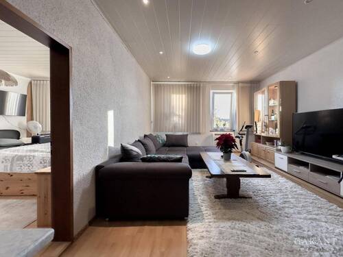 Wohnzimmer - *** Attraktive 3 Zimmer-Wohnung mit großer Dachterrasse in Frankenthal ***