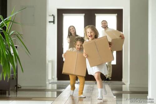 direkt einziehen - Einfamilienhaus mit 152,00 m&sup2; in Sulzfeld zum Kaufen