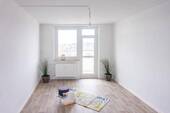 Wohnzimmer Vergleichswohnung - Zentrumsnahe 3-Raum-Wohnung mit Balkon