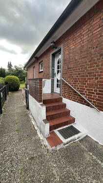 EG Eingang Aussentreppe - 