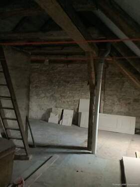 Teil des Dachbodens - 