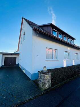 Außennsicht - 7 Zimmer Mehrfamilienhaus, Wohnhaus zum Kaufen in Gäufelden