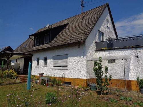 Hausansicht vom Garten - 