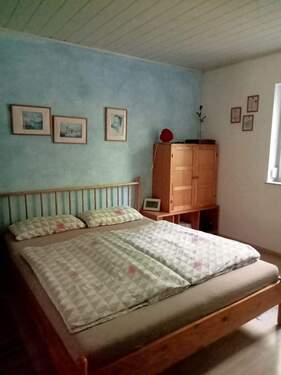 Schlafzimmer EG - 