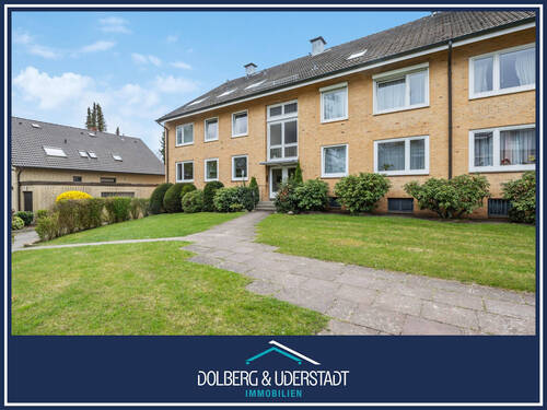 Titelbild - Gepflegte 4-Zimmer-Wohnung mit Terrasse und herrlicher Aussicht in ruhiger Wohnlage von Alt-Rahlstedt!