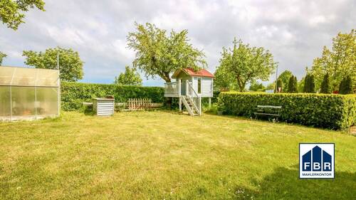  Grundstücksbereich - 4 Zimmer Doppelhaushälfte in Insel Poel