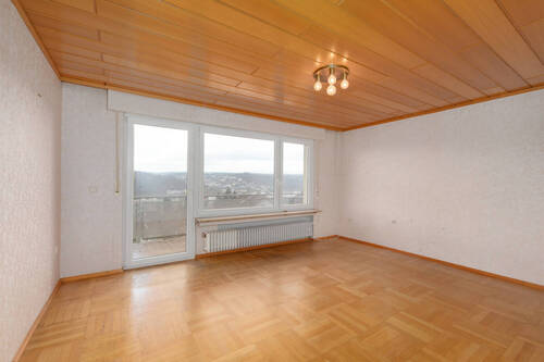 Wohnzimmer OG - 5 Zimmer Einfamilienhaus in Pforzheim