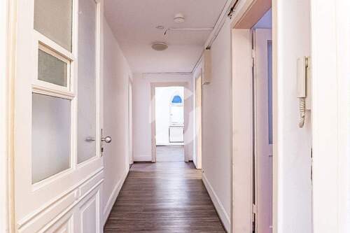 Eingang - Etagenwohnung mit 150,00 m&sup2; in Stuttgart zur Miete