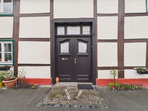 Hauseingang - 4 Zimmer Einfamilienhaus zum Kaufen in Rheda-Wiedenbrück