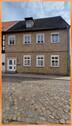 Straßenfront - Großzügiges charmantes Stadthaus - mit sichtgeschütztem Innenhof - ideal als Mehr-Generationen-Haus