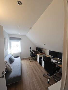 Büro - Etagenwohnung mit 68,00 m² in Mogendorf zum Kaufen