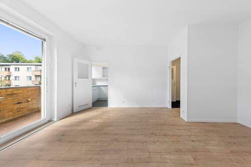 2 - 1 Zimmer Etagenwohnung zum Kaufen in Berlin