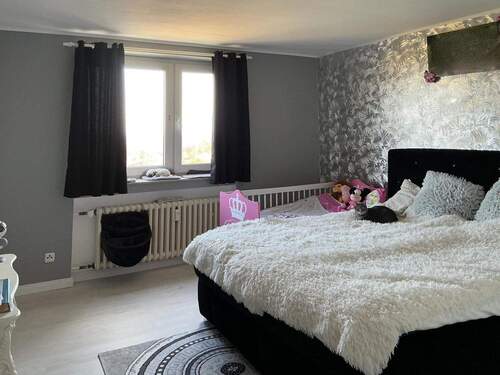 Elternzimmer - 3 Zimmer Etagenwohnung in Viersen