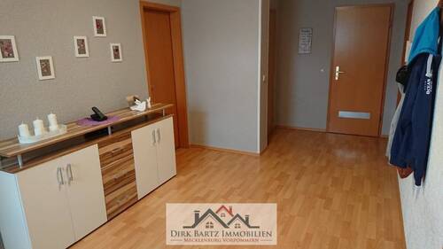 Bild... - 4 Zimmer Etagenwohnung in Demmin