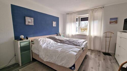 Schlafzimmer - 3 Zimmer Etagenwohnung zum Kaufen in Laatzen