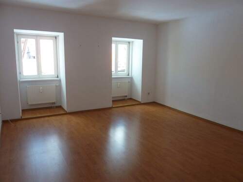 Kinderzimmer oder Büro 1.JPG - 