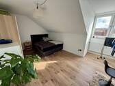 Schlafzimmer - 3 Zimmer Etagenwohnung zum Kaufen in Uffenheim