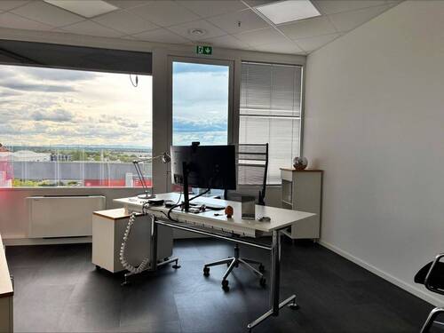 Geschlossenes Büro - 