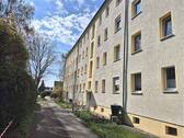 Außenansicht - 2 Zimmer Etagenwohnung zum Kaufen in Braunsbedra