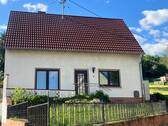 Hausansicht - 7 Zimmer Einfamilienhaus zum Kaufen in Oberstreit
