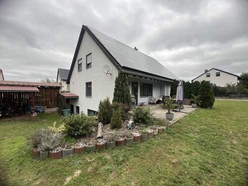 Bild 2 - 5 Zimmer Einfamilienhaus zum Kaufen in Georgensgmünd / Petersgmünd