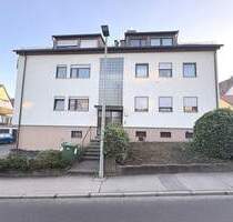 Großzügige Dreizimmerwohnung mit Südbalkon und Garage - Stuttgart Heumaden