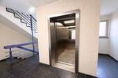 Aufzug - 3 Zimmer Etagenwohnung in Berlin