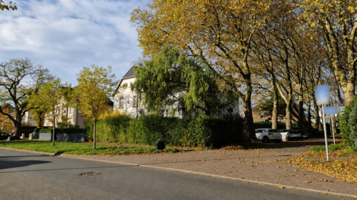 Strassenansicht - 5 Zimmer Einfamilienhaus in Oberhausen