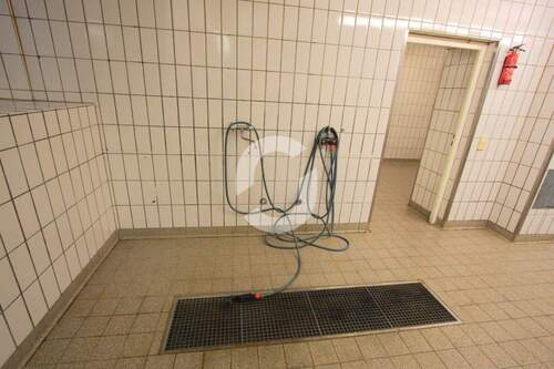 Lager - Halle zur Miete in Stuttgart