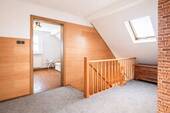 09_Flur - 