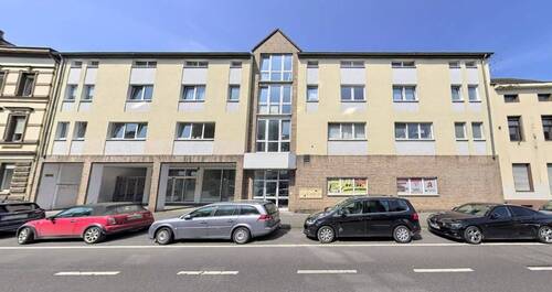Außenansicht - GROßZÜGIGE 3,5-ZIMMER WOHNUNG MIT GROßEM BALKON IN ZENTRALER WOHNLAGE - PROVISIONSFREI