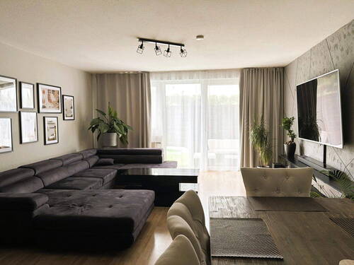 Wohnzimmer - 3 Zimmer Etagenwohnung in Mönchengladbach