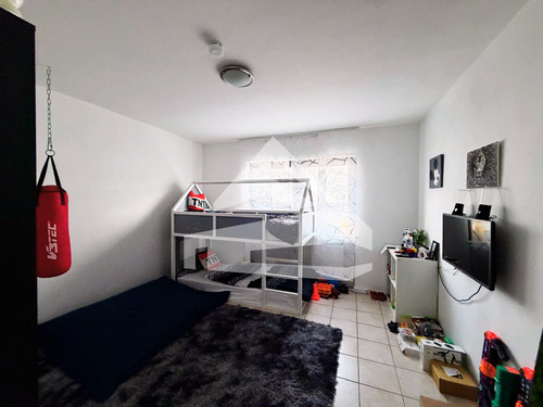 Kinderzimmer.png - 4 Zimmer Etagenwohnung in Kenn