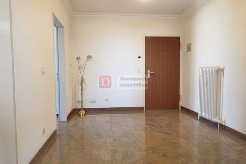 Eingangsbereich - Etagenwohnung mit 103,00 m&sup2; in Frankfurt am Main zum Kaufen