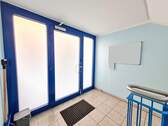 Hauseingangsbereich - Etagenwohnung mit 65,00 m&sup2; in Magdeburg zum Kaufen