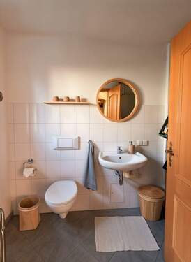 Gäste-WC im EG ! KI-generiert - 