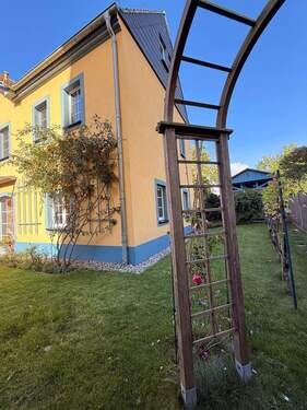 Rückseite - Einfamilienhaus mit 125,00 m² in Radebeul zum Kaufen
