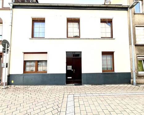 Außenansicht - *Einziehen & Wohlfühlen* Sanierter Altbau im Herzen von Euskirchen