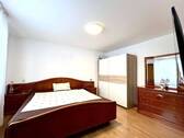 Elternschlafzimmer OG - 