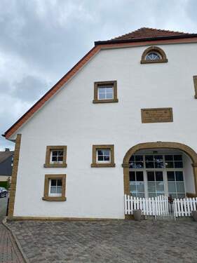 Hausansicht - 4 Zimmer Etagenwohnung zur Miete in Bad Rothenfelde