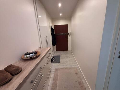 Flur - 3 Zimmer Etagenwohnung zur Miete in Hamburg