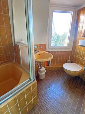 Tageslichtbad im 2.OG - 