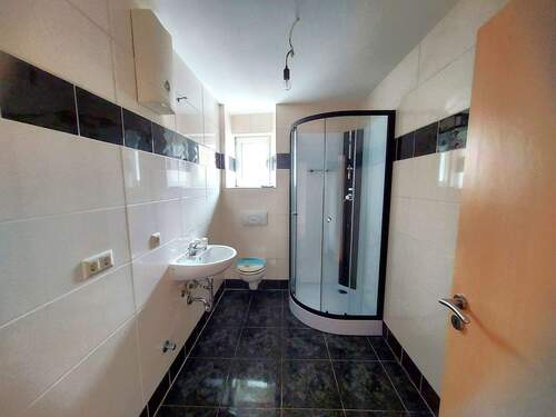 Tageslichtbad - Mehrfamilienhaus, Wohnhaus in Magdeburg zum Kaufen