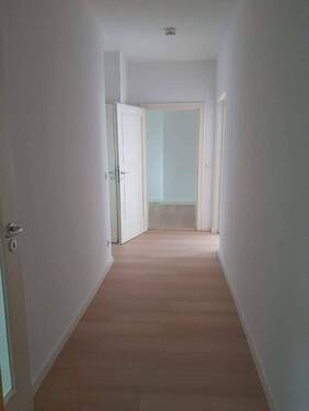 Flur - 2 Zimmer Etagenwohnung zur Miete in Chemnitz