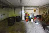 KG Garage.jpg - 