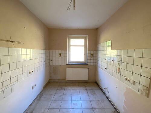 EG: angrenzende Küche - 