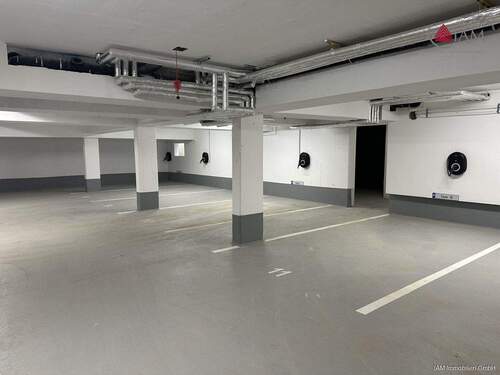 Tiefgarage - 