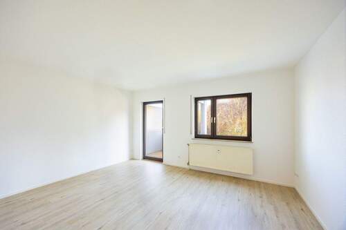 Wohnzimmer - Etagenwohnung mit 28,00 m&sup2; in Tamm zum Kaufen