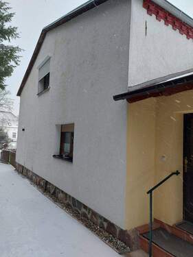 Seitliche Ansicht - 7 Zimmer Doppelhaushälfte in Heinrichswalde