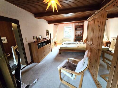 Schlafzimmer EG - 